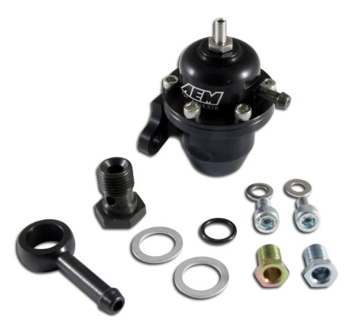 Billede af AEM 25-304BK EFI brændstoftrykregulator offset 2x AN6 ORB / 1x AN6 ORB