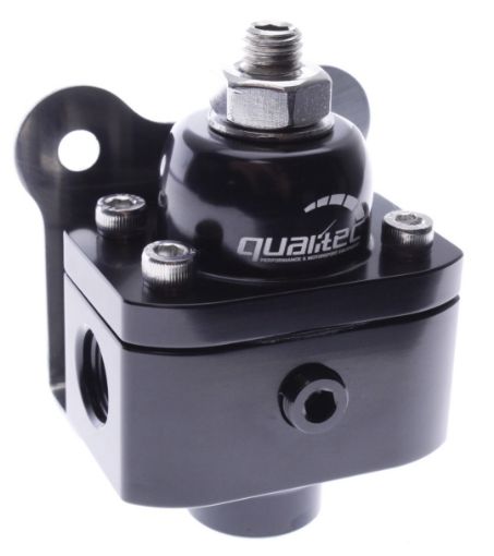 Billede af Qualitec brændstoftrykregulator til kaburator 2x AN6 / 1x AN6 sort