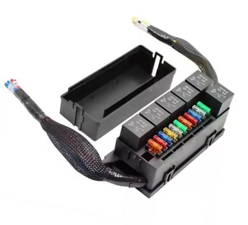 Billede af Relæboks - 11 sikringer - 6x40 AMP relæer