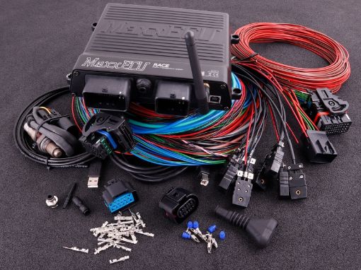 Billede af MaxxECU RACE PREMIUM (ECU, harnesses, accessories and LSU 4.2)