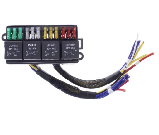 Billede af Relæboks – 12 sikringer – 4x40 AMP relæer